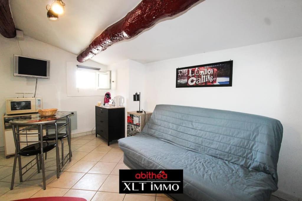 Ile Apartment *